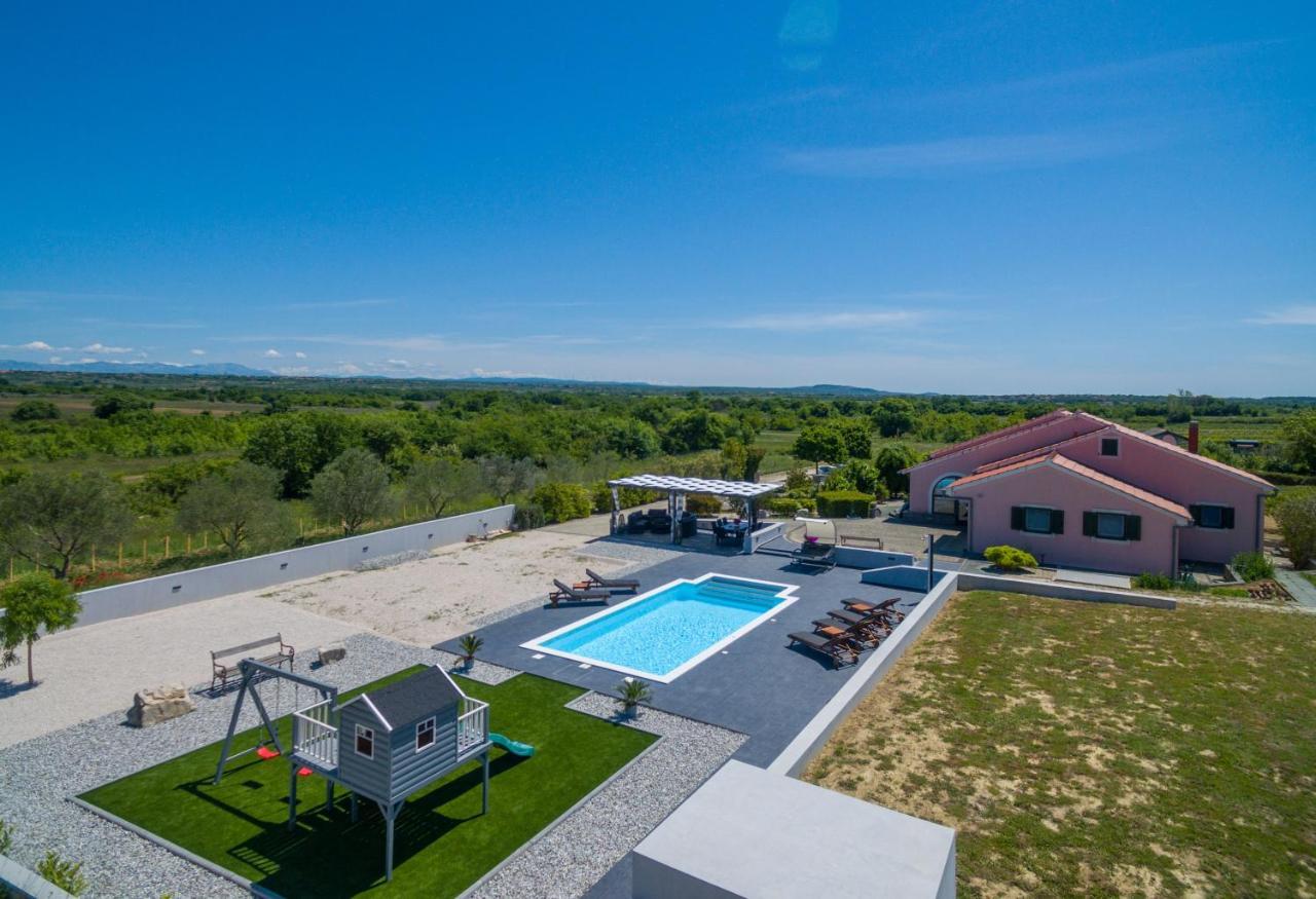 Villa Perini Dvori Donji Zemunik Экстерьер фото