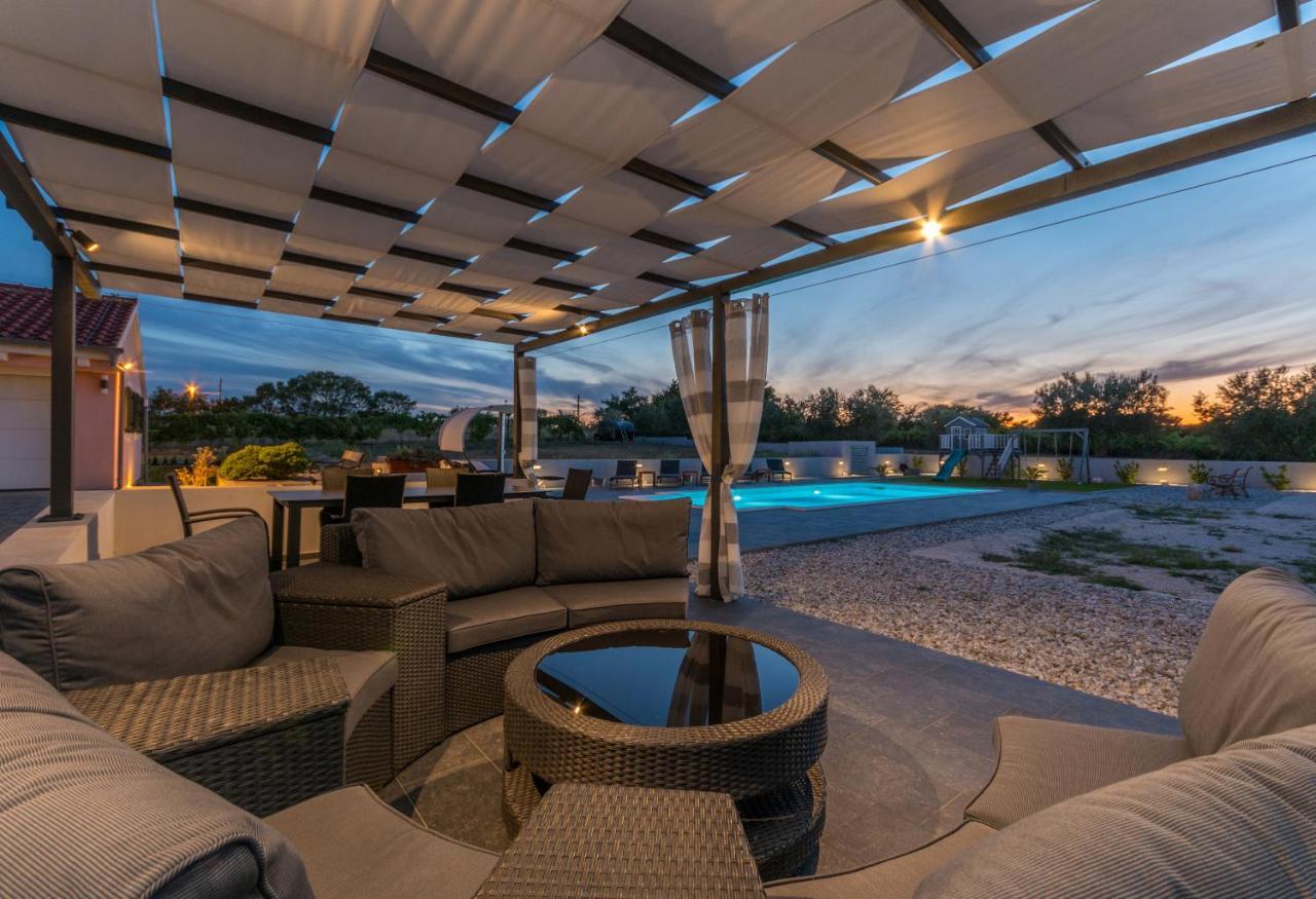 Villa Perini Dvori Donji Zemunik Экстерьер фото