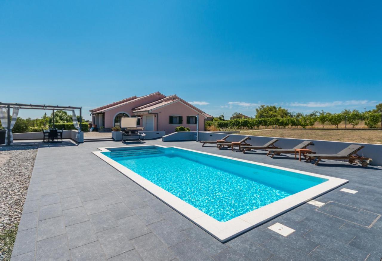 Villa Perini Dvori Donji Zemunik Экстерьер фото