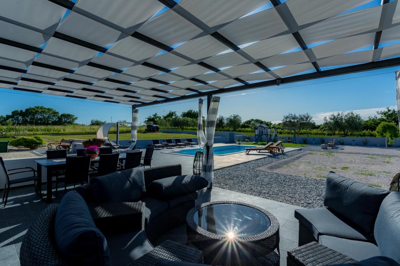 Villa Perini Dvori Donji Zemunik Экстерьер фото