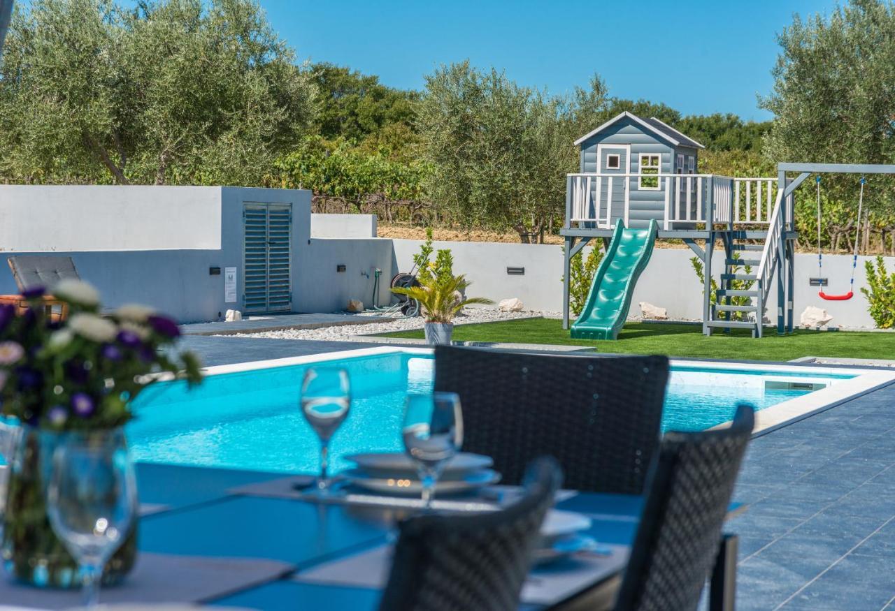 Villa Perini Dvori Donji Zemunik Экстерьер фото